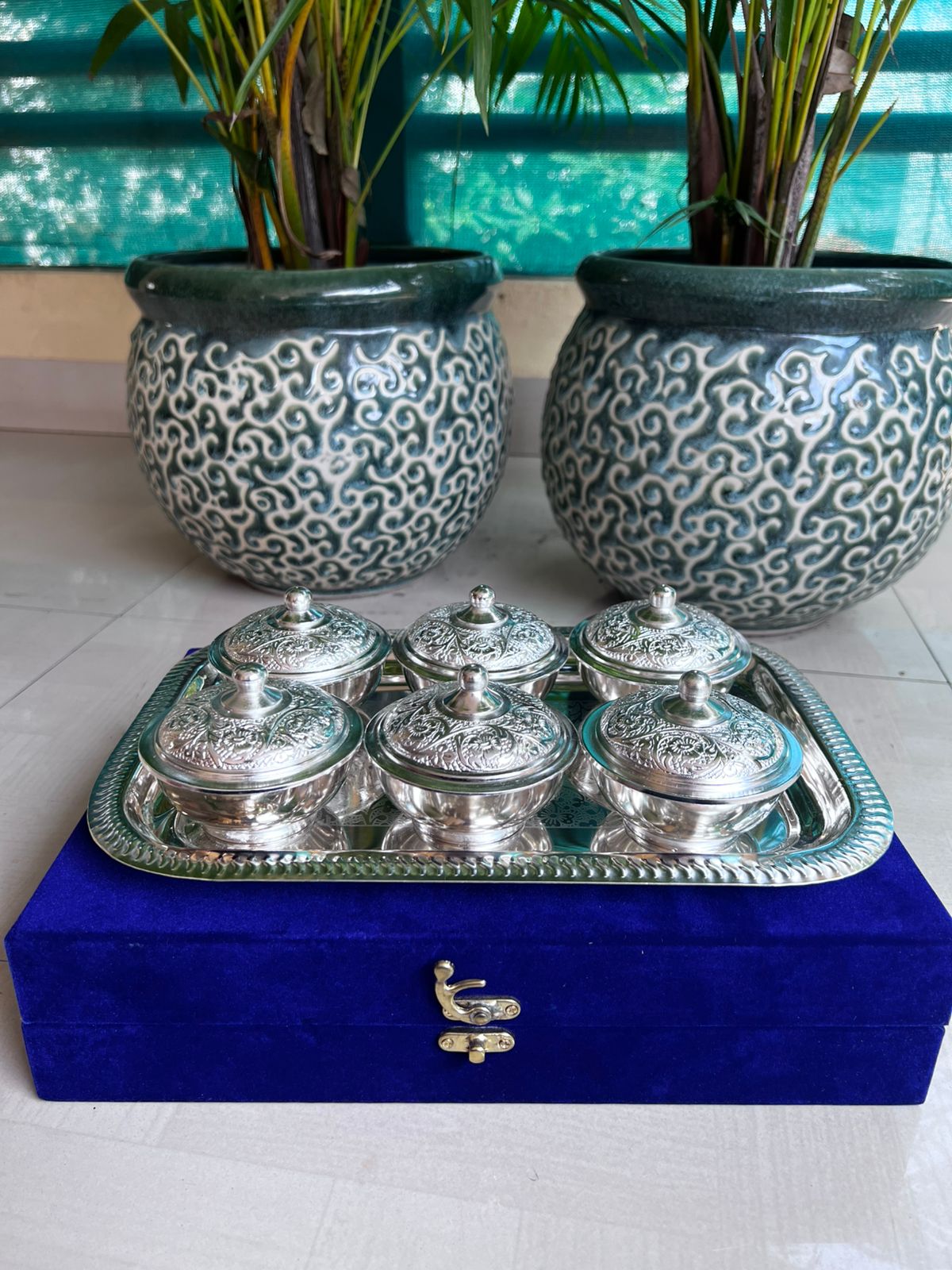 german silver 6 bowls with lid and tray set in gift box for diwali gifting